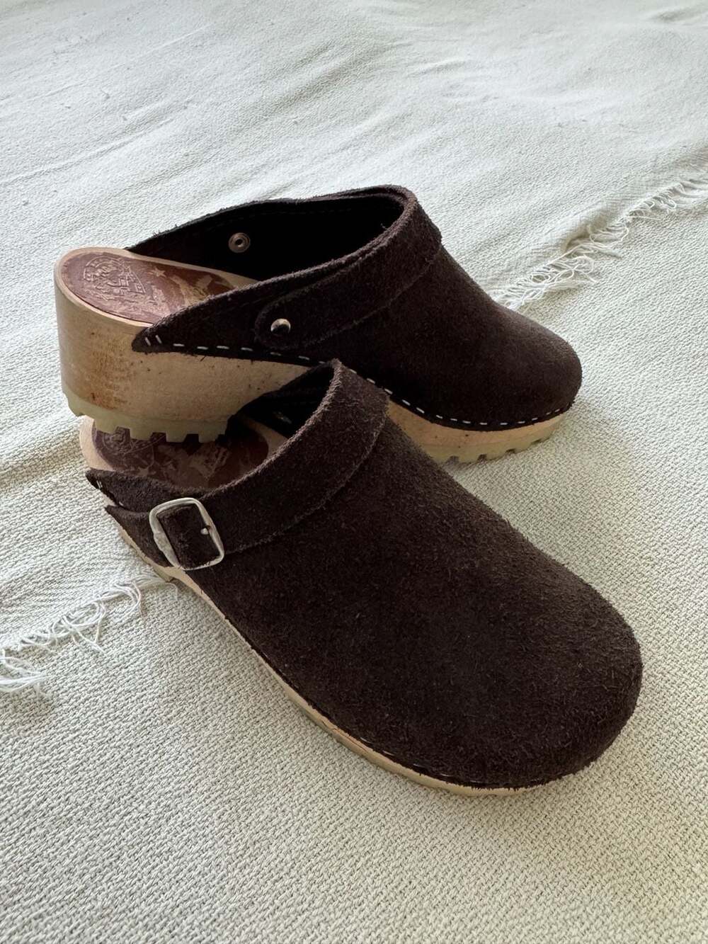 Kubi Clogs Vintage Style Brown Suede Wooden Sole Buckle Clogs